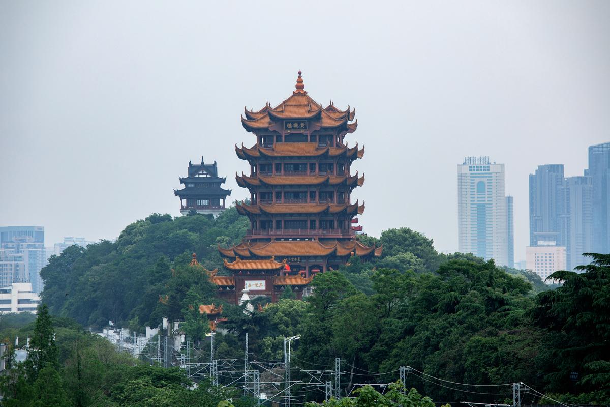 武漢休閑好去處：黃鶴樓登高遠(yuǎn)眺與東湖悠游的完美結(jié)合